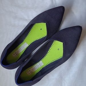 Rothy's The Point, Maritime Navy Blue Flats Slip-ons, Sz 12 New Insoles in black